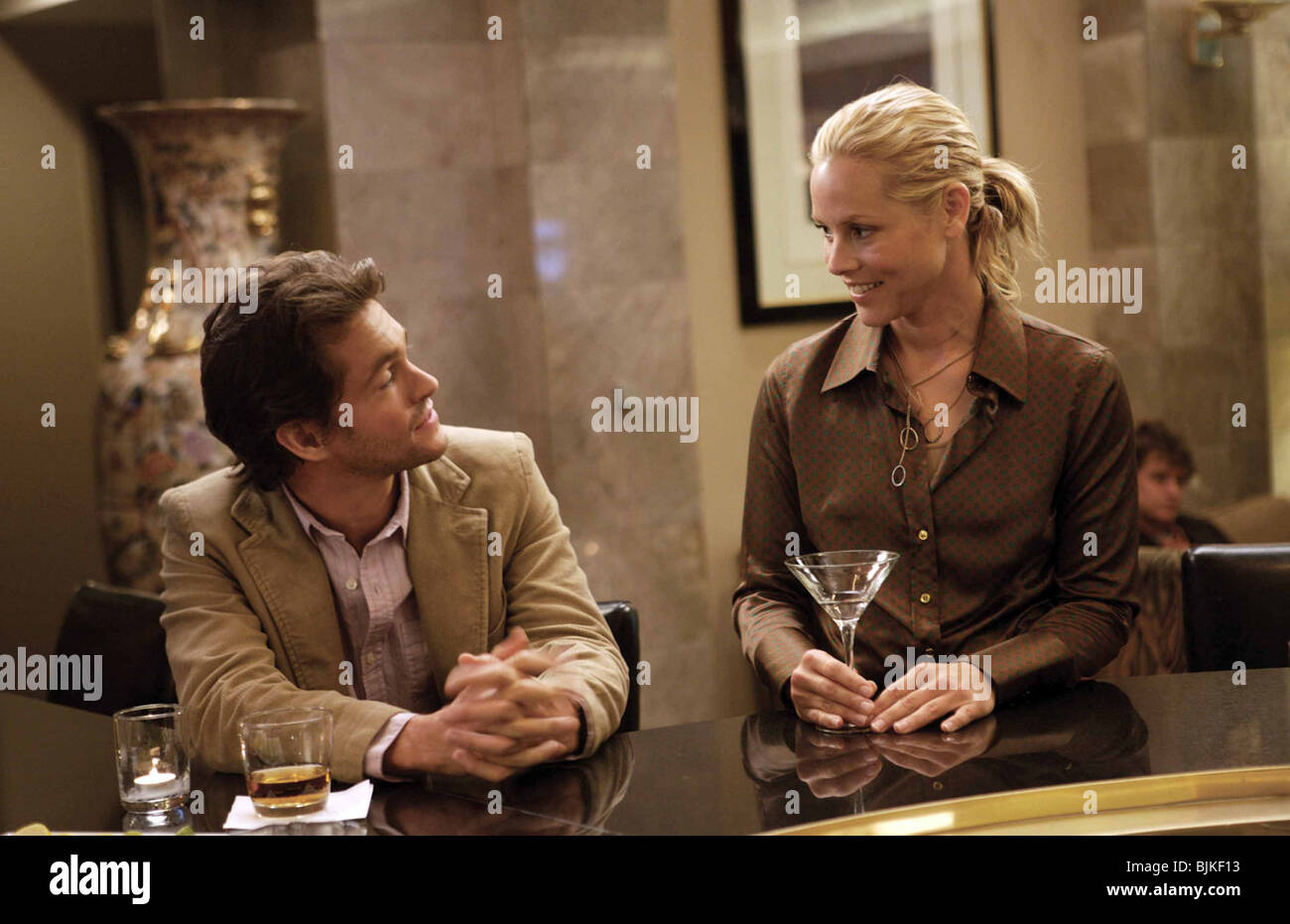 THE JANE AUSTEN BOOK CLUB (2007) MARIA BELLO, HUGH DANCY ROBIN SWICORD (DIR) JANA 007 Stock