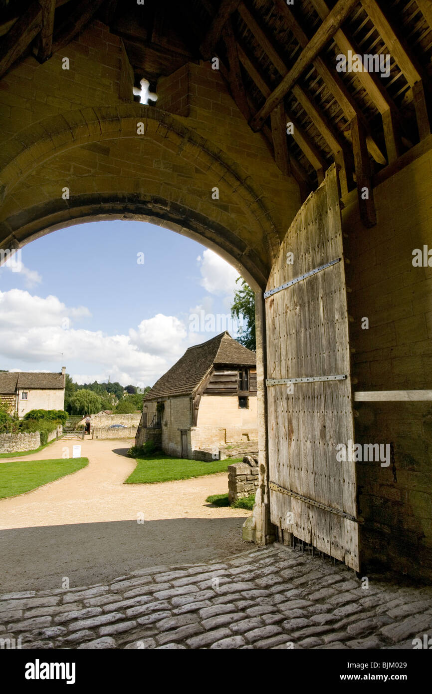 Tithe Barn at Barton Farm Country Park in Bradford on Avon Stock Photo Alamy