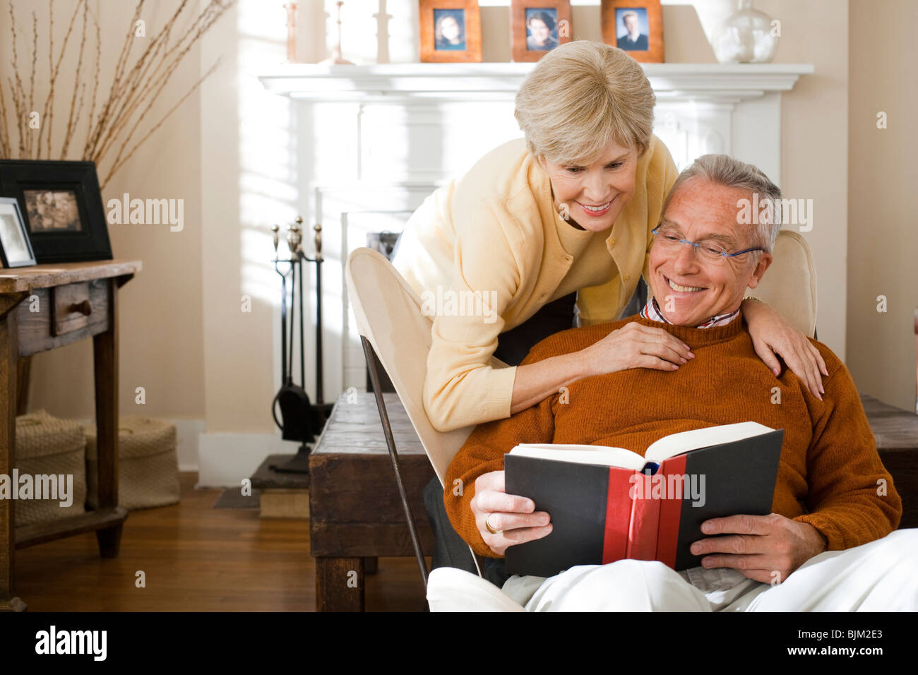 Man hug man model release hi-res stock photography and images - Alamy