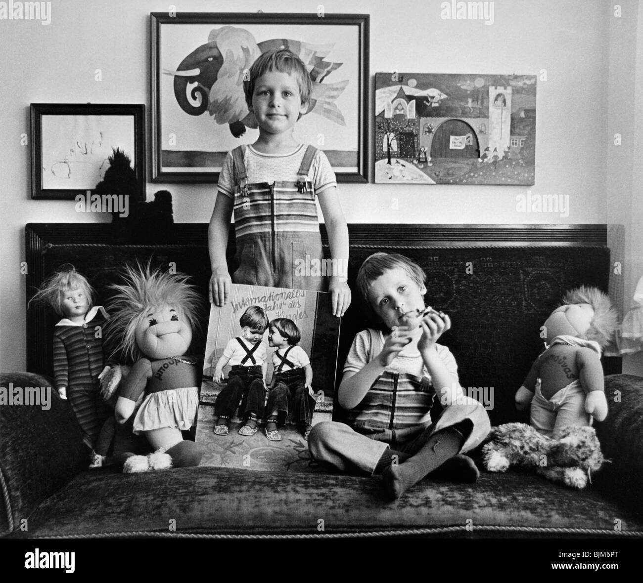 Twins, 5 years, in their nursery, GDR, Germany, Europe, circa 1981 Stock Photo