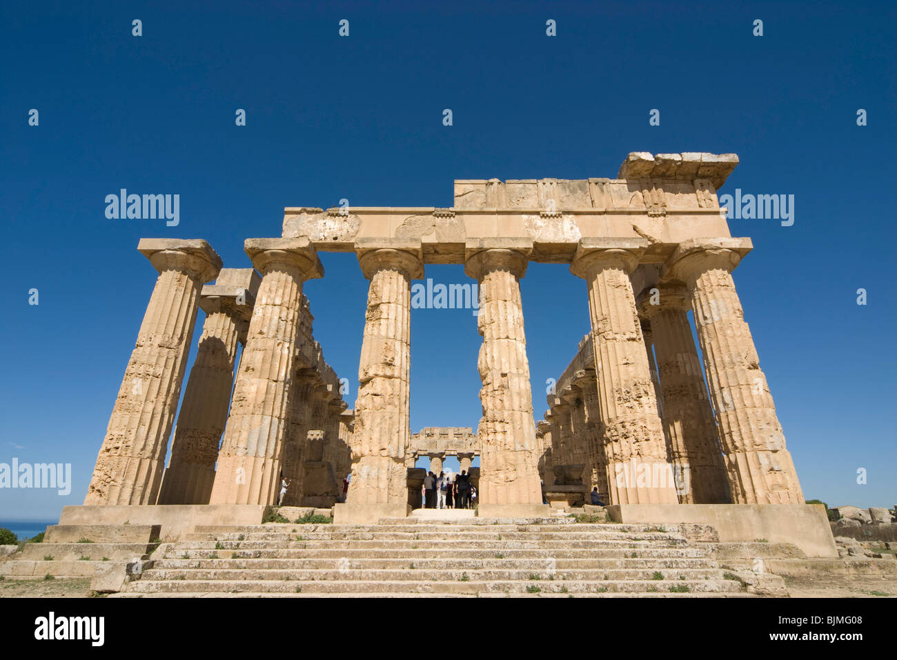 Italy, Sicily, Selinunte (Selinunt), temple E of Hera (Juno) Stock Photo