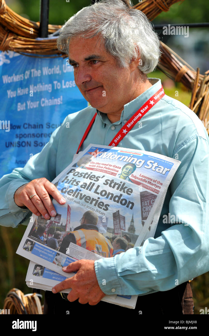 'Morning Star' newspaper, 'Morning Star newspaper' seller Stock Photo