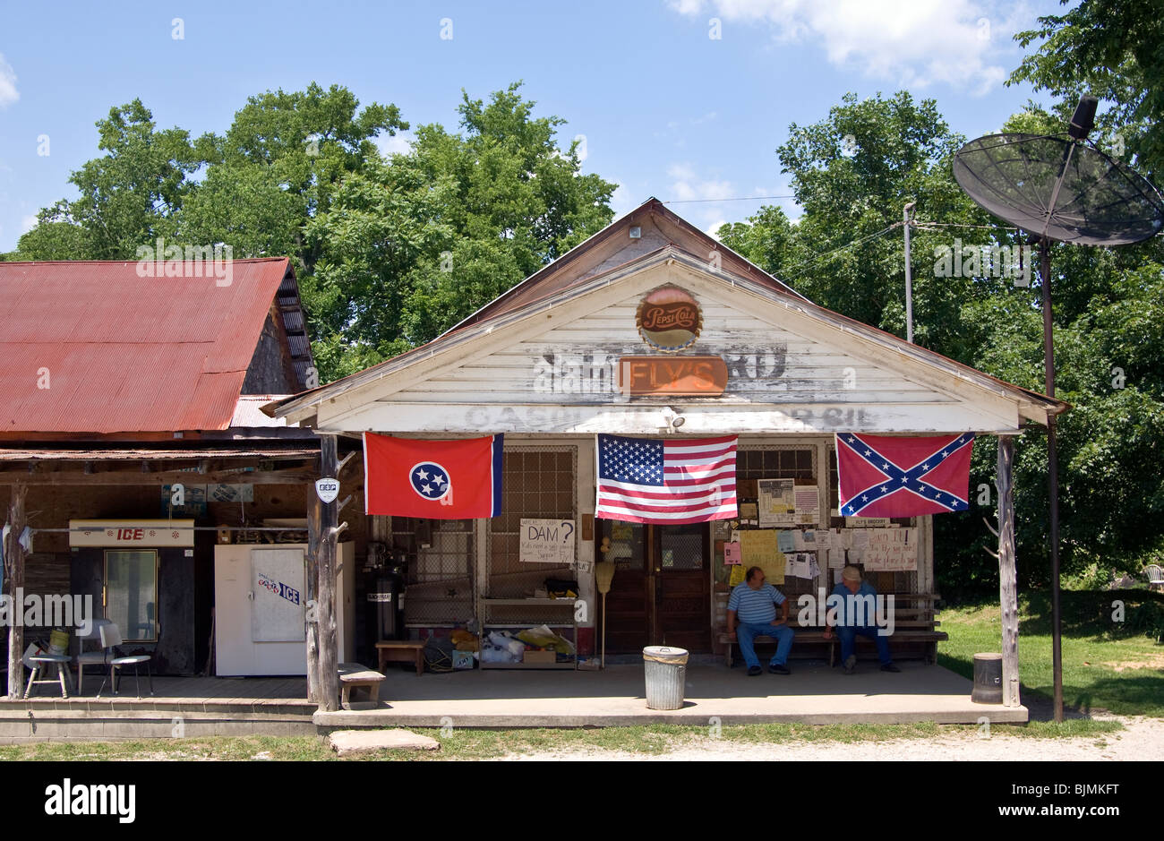 General store small town us hi-res stock photography and images - Alamy