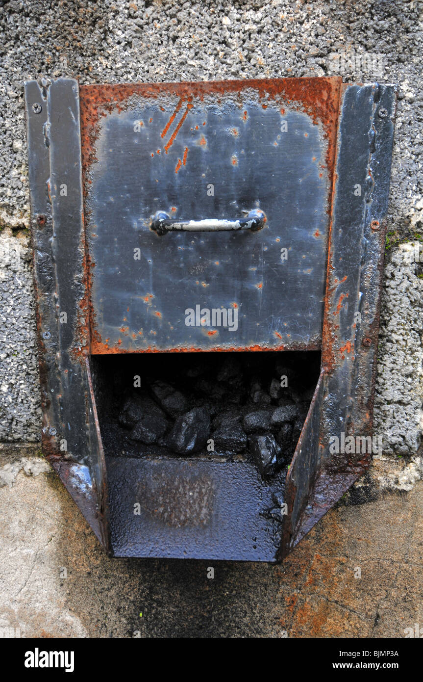 Coal bunker, small domestic coal bunker Stock Photo