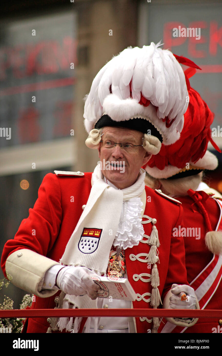 Costumed North Rhine-Westphalian Prime Minister Juergen Ruettgers at the Rosenmontagszug parade, Carnival 2010 in Cologne, Nort Stock Photo