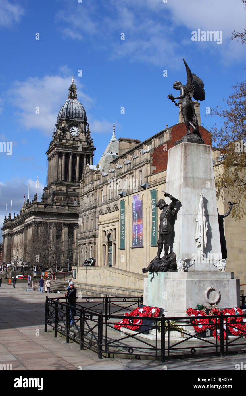 Leeds war memorial town hall hi-res stock photography and images - Alamy