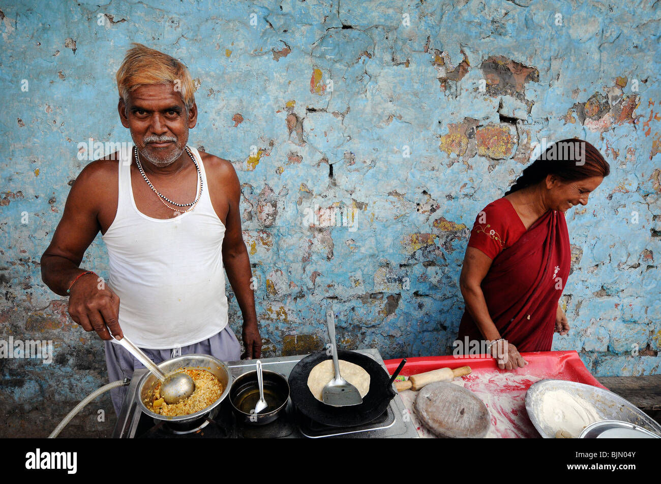 Street vendor in Delhi, India Stock Photo