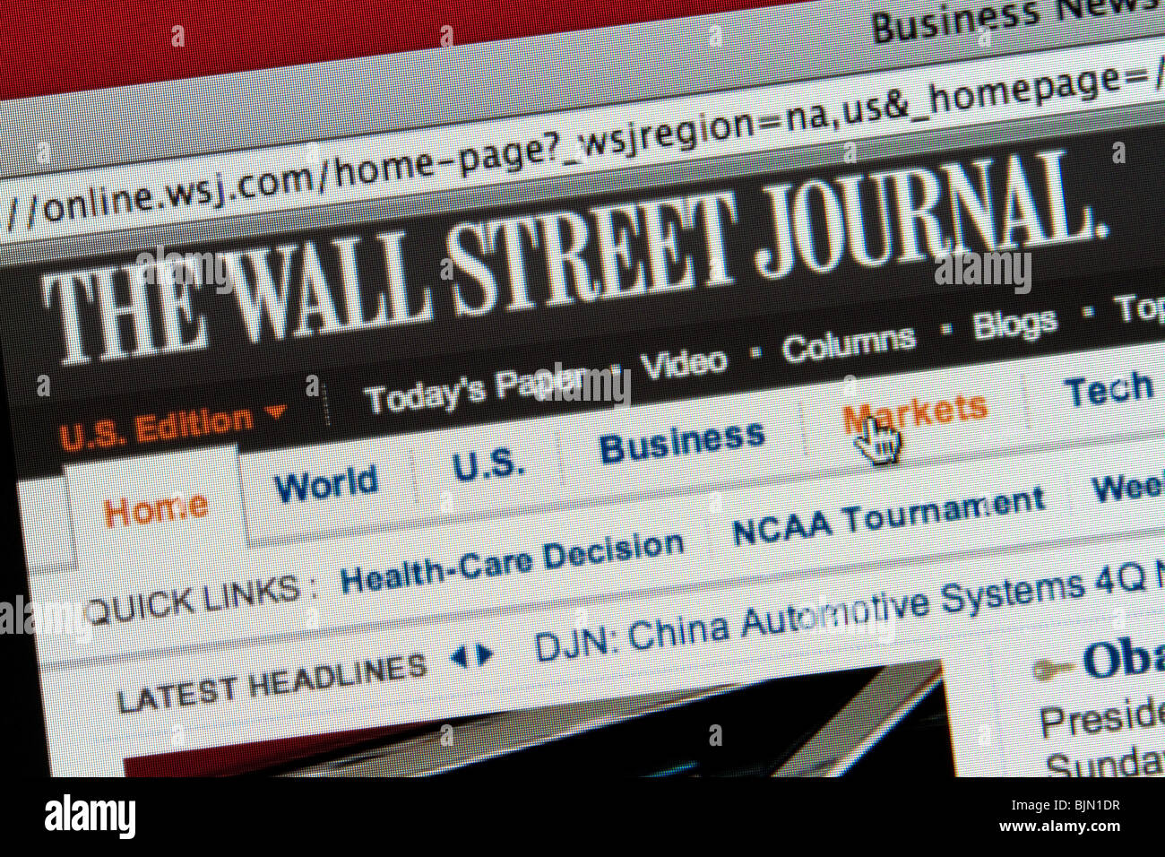 Wall street journal newspaper hi-res stock photography and images