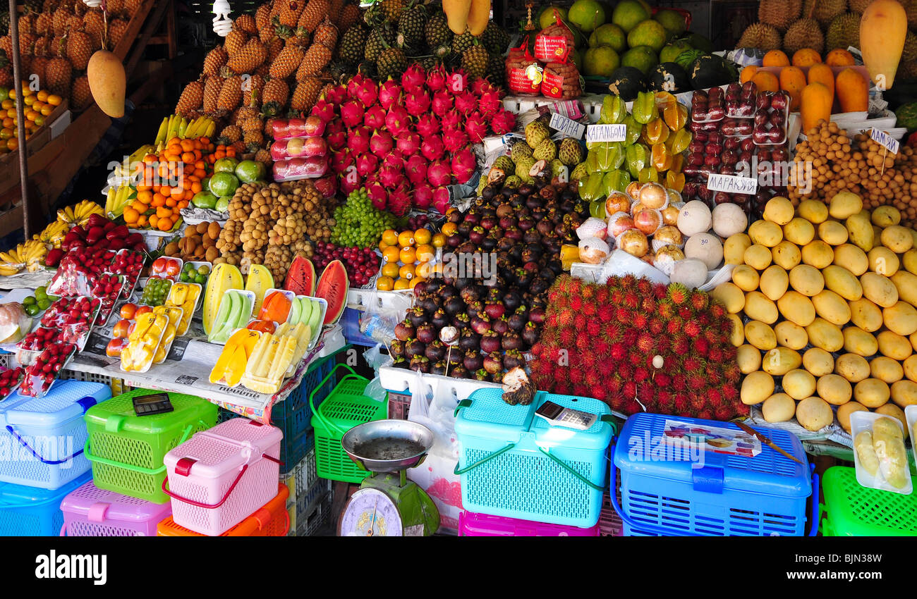 Fresh fruit market, Thailand Stock Photo