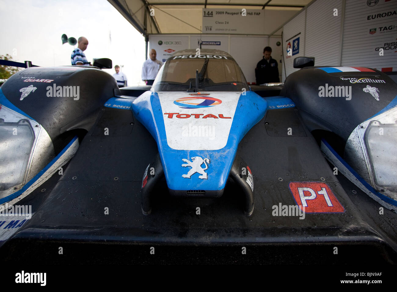 MINICHAMPS 150081208 Scale 1/18 | PEUGEOT 908 HDI FAP N 8 5th 24h LE