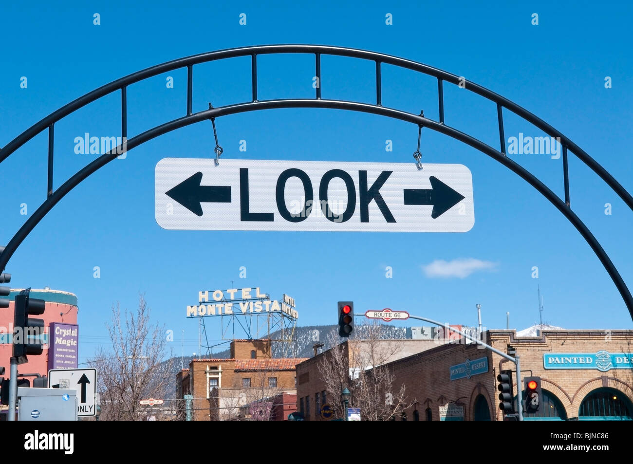 Look both ways. A warning sign across the railway tracks in Flagstaff, Arizona Stock Photo Alamy