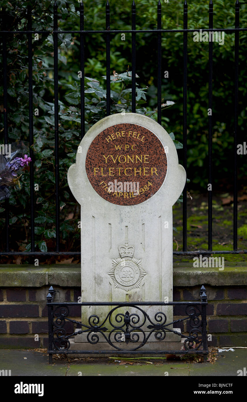 Memorial in St James Square to WPC Yvonne Fletcher who was shot and killed during the Libyan embassy siege in 1984 in London Stock Photo