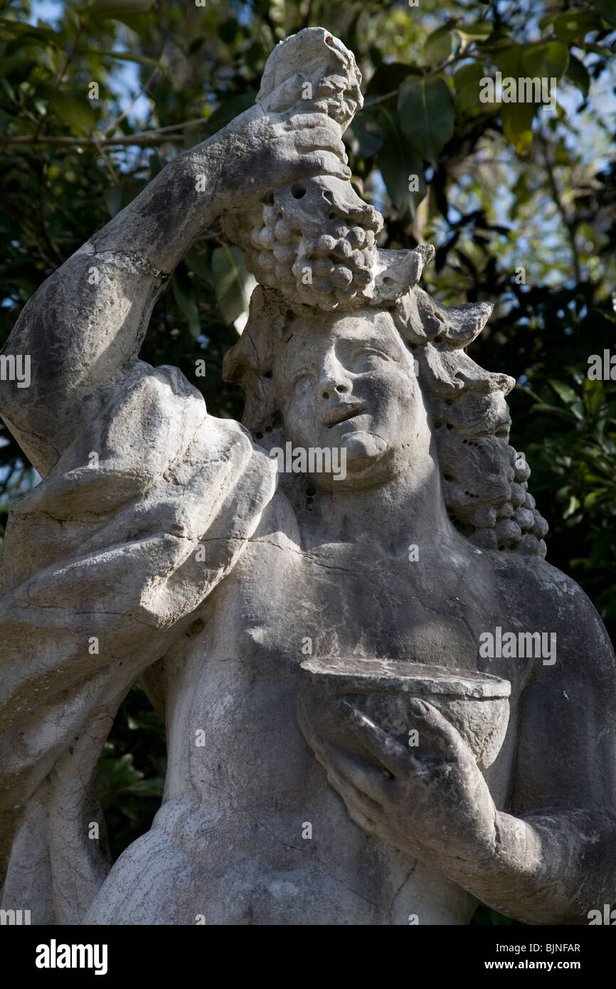 Statue vizcaya gardens hires stock photography and images Alamy
