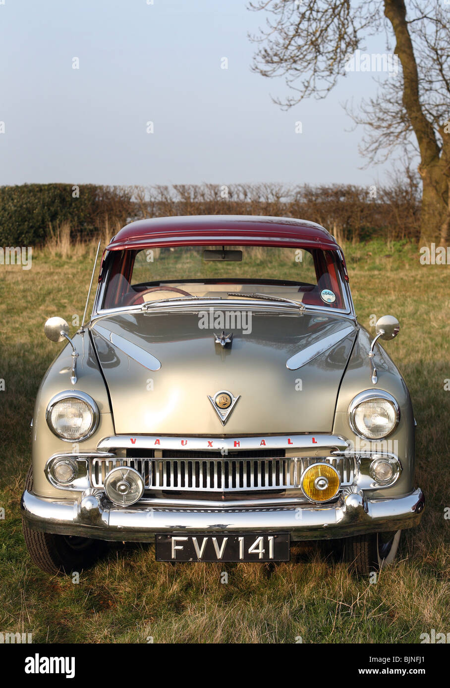 vauxhall-automobile-hi-res-stock-photography-and-images-alamy