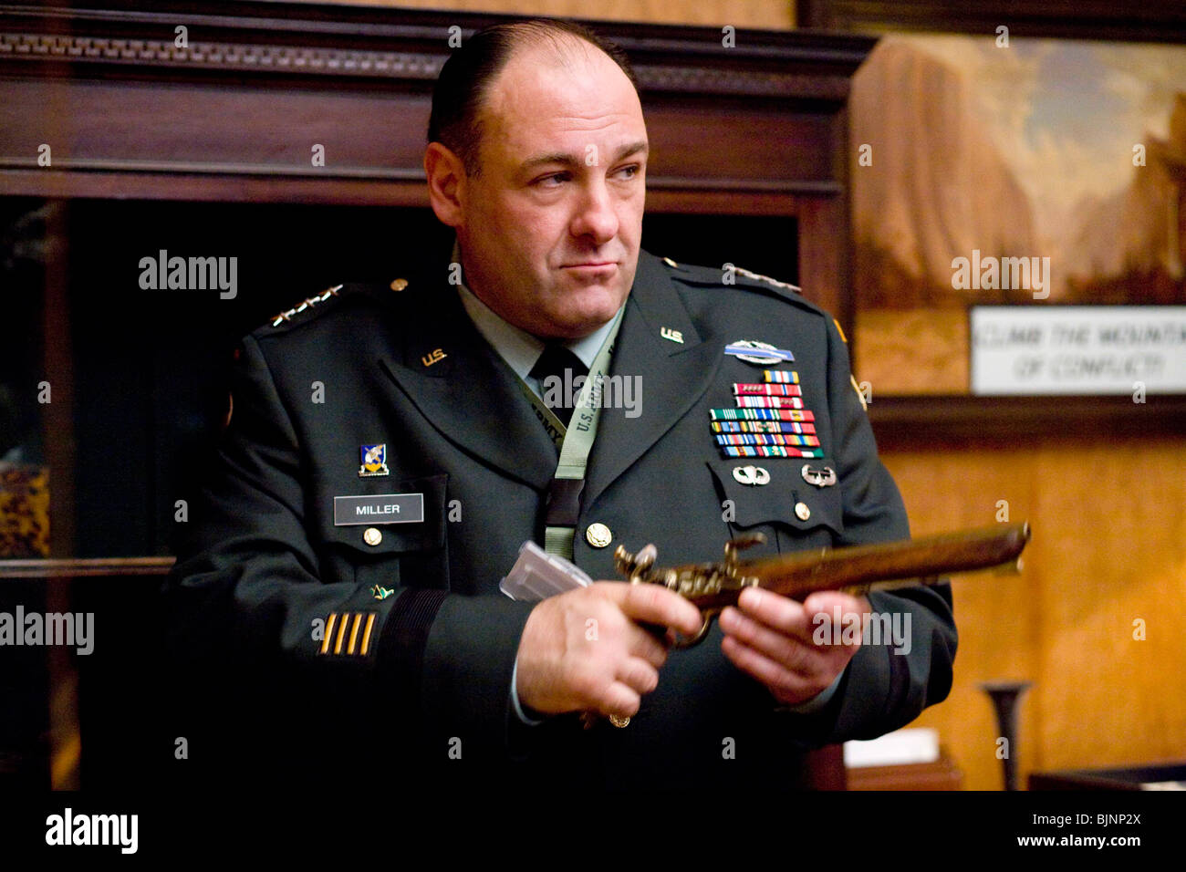 IN THE LOOP (2009) JAMES GANDOLFINI ARMANDO LANNUCCI (DIR) 001 Stock ...