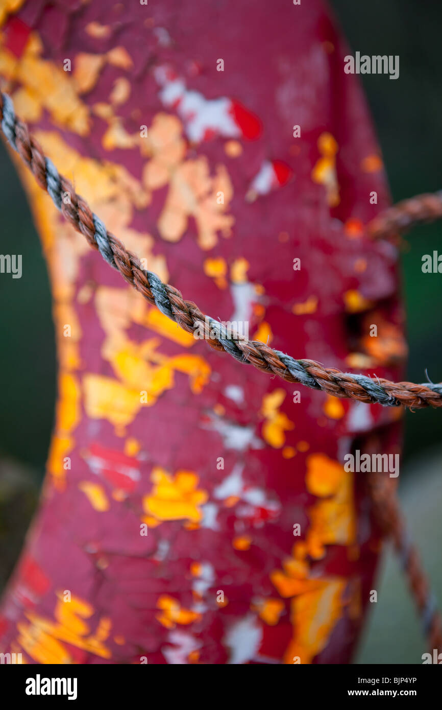 Tattered rope hi-res stock photography and images - Alamy