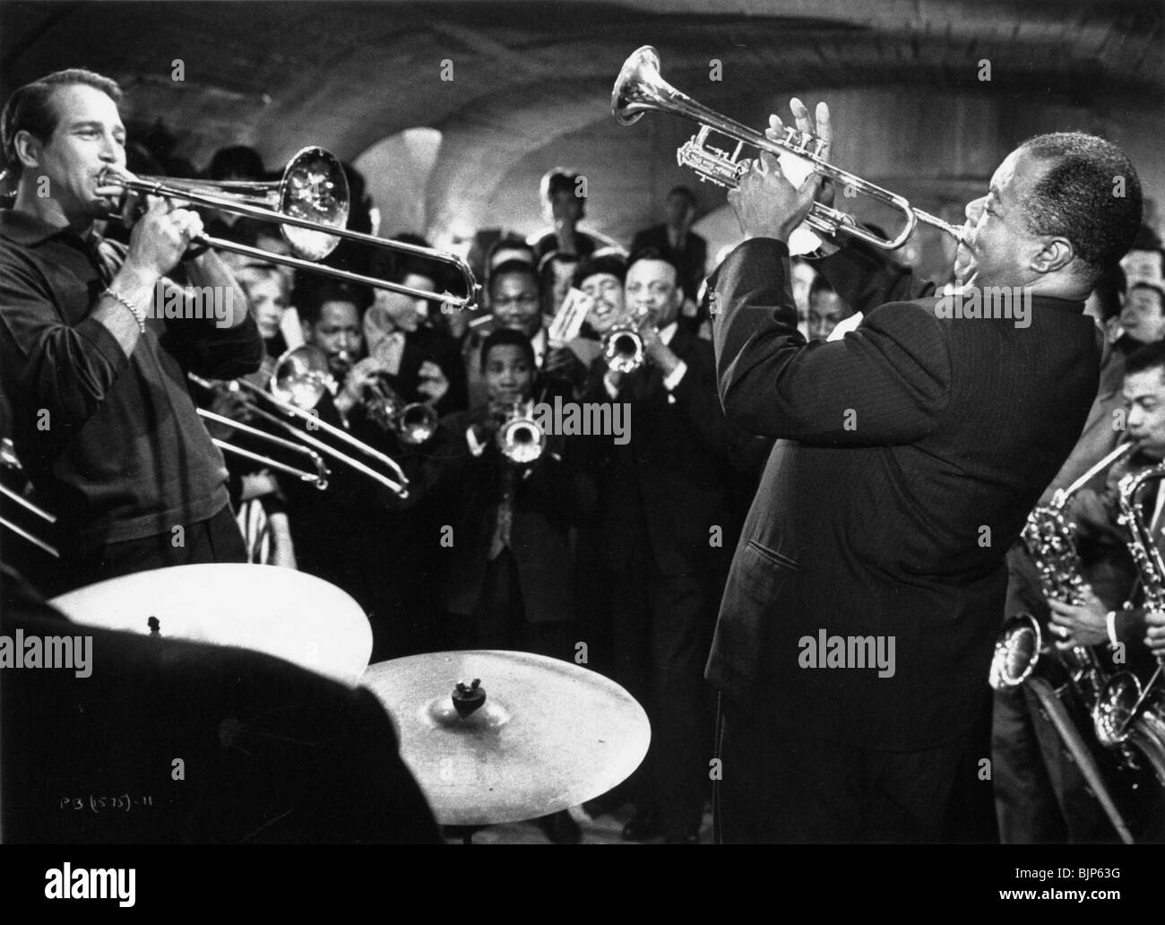 PARIS BLUES (1961) PAUL NEWMAN, LOUIE ARMSTRONG MARTIN RITT (DIR) PBLU 002 Stock Photo