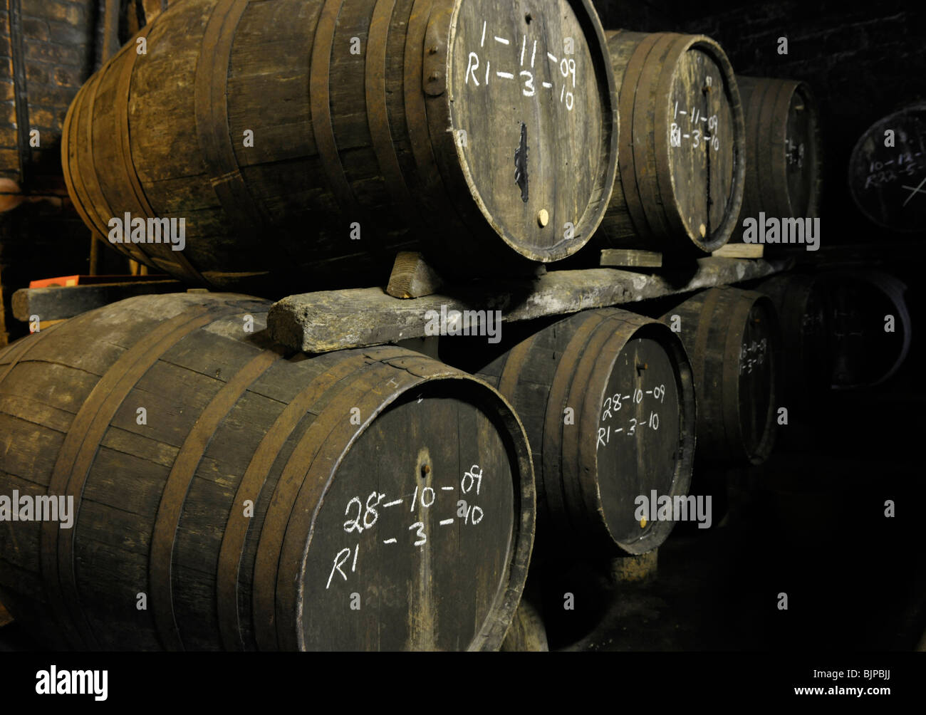 Cider barrels hires stock photography and images Alamy