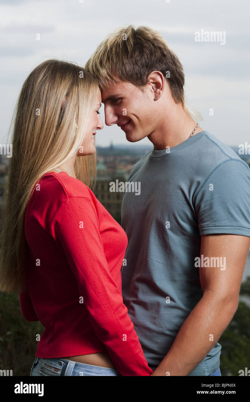 Teenage couple model release hi-res stock photography and images - Alamy
