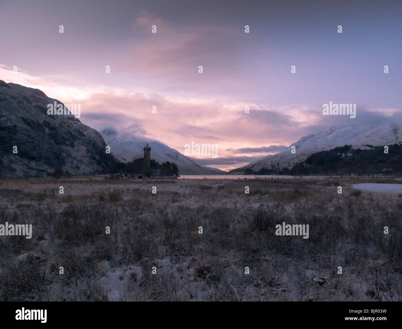 Glenfinnan Monument, Scottish highlands Stock Photo Alamy