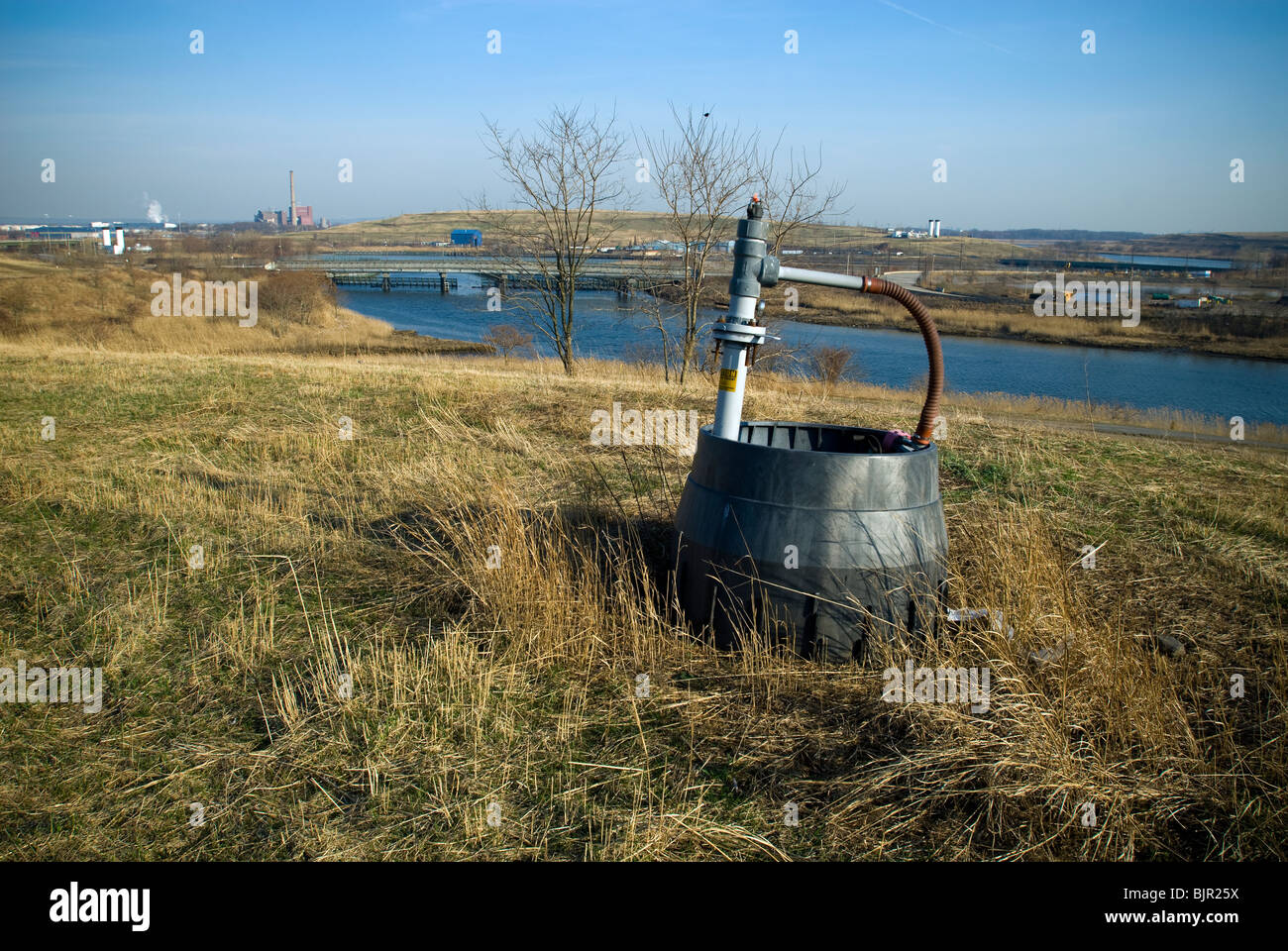 Active methane gas collection wellhead hires stock photography and