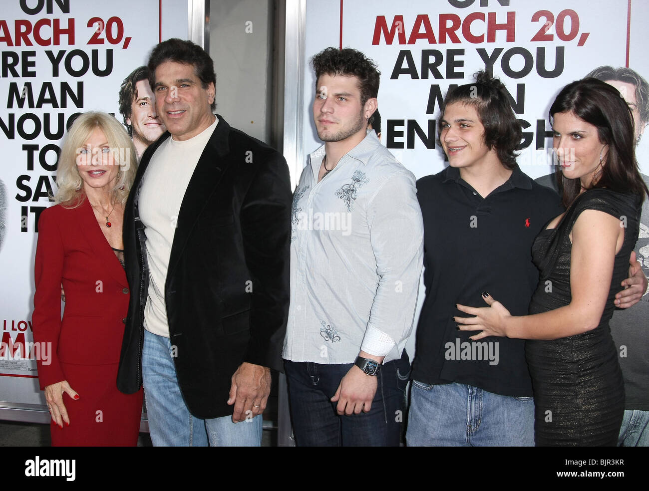 Lou ferrigno wife children love hi-res stock photography and images - Alamy