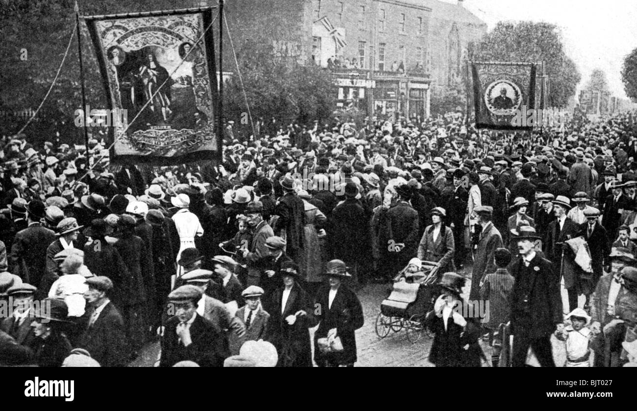 Annual procession of the Orangemen, Belfast, Northern Ireland, 1922.Artist: J Johnson Stock Photo