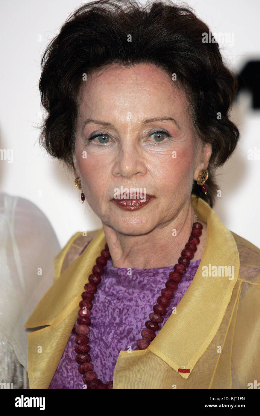 Leslie Caron Actress Hi Res Stock Photography And Images Alamy