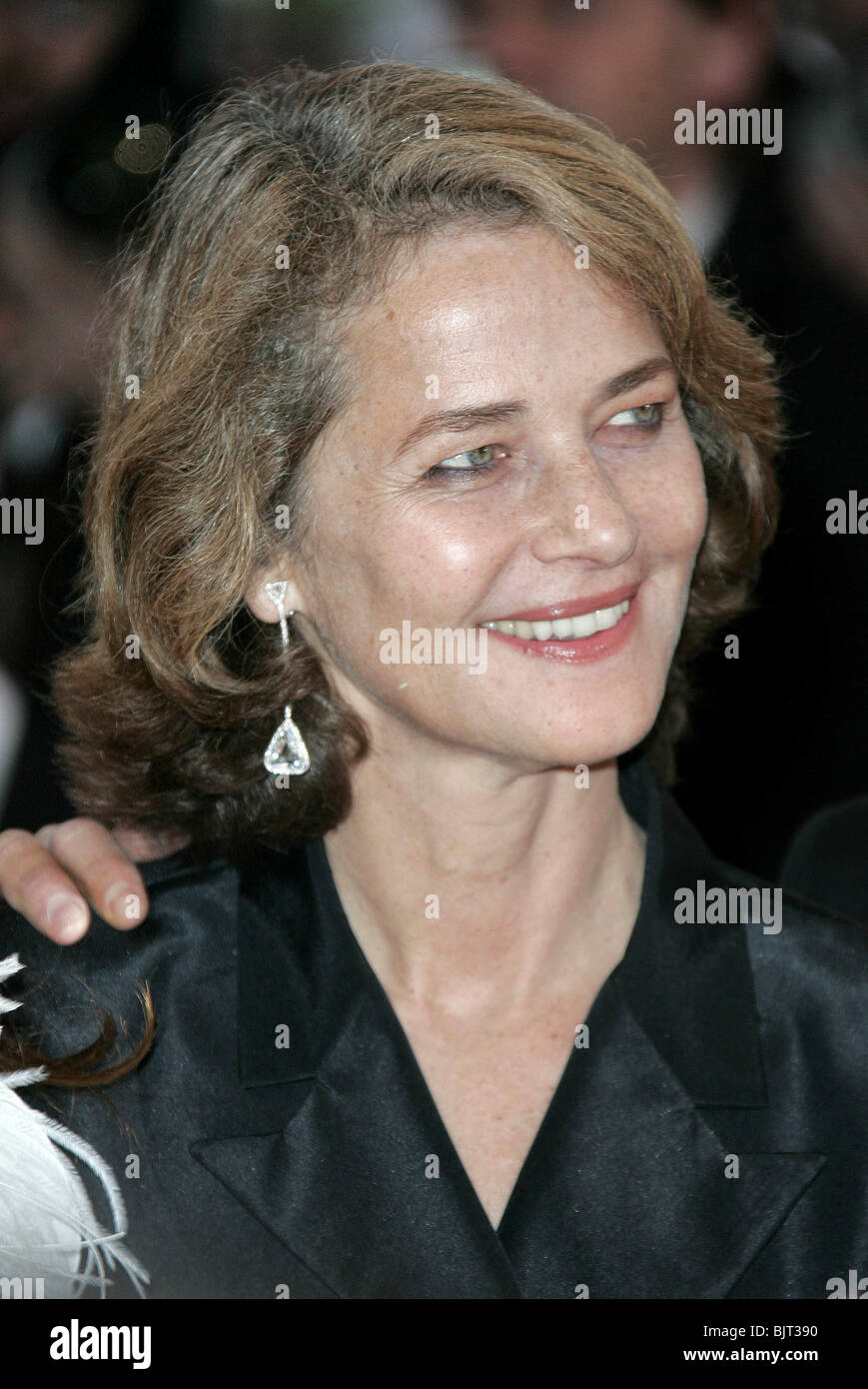 CHARLOTTE RAMPLING CANNES FILM FESTIVAL 2005 CANNES FRANCE 12 May 2005 Stock Photo