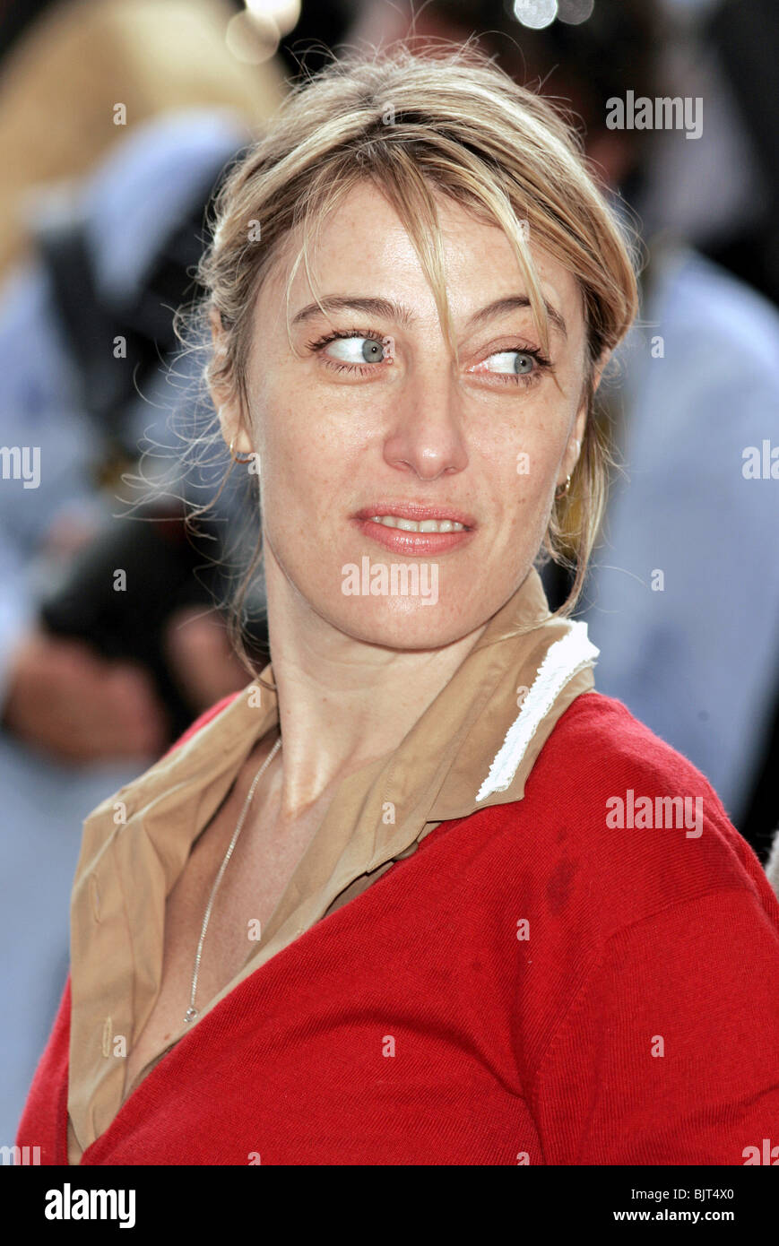 VALERIA BRUNI-TEDESCHI CANNES 2005 CANNES FRANCE 16 May 2005 Stock Photo