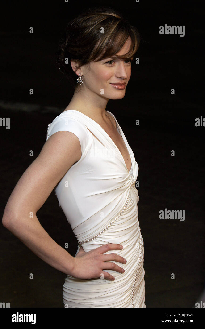 ELIZABETH REASER THE FAMILY STONE PREMIERE WESTWOOD CALIFORNIA USA 06 December 2005 Stock Photo