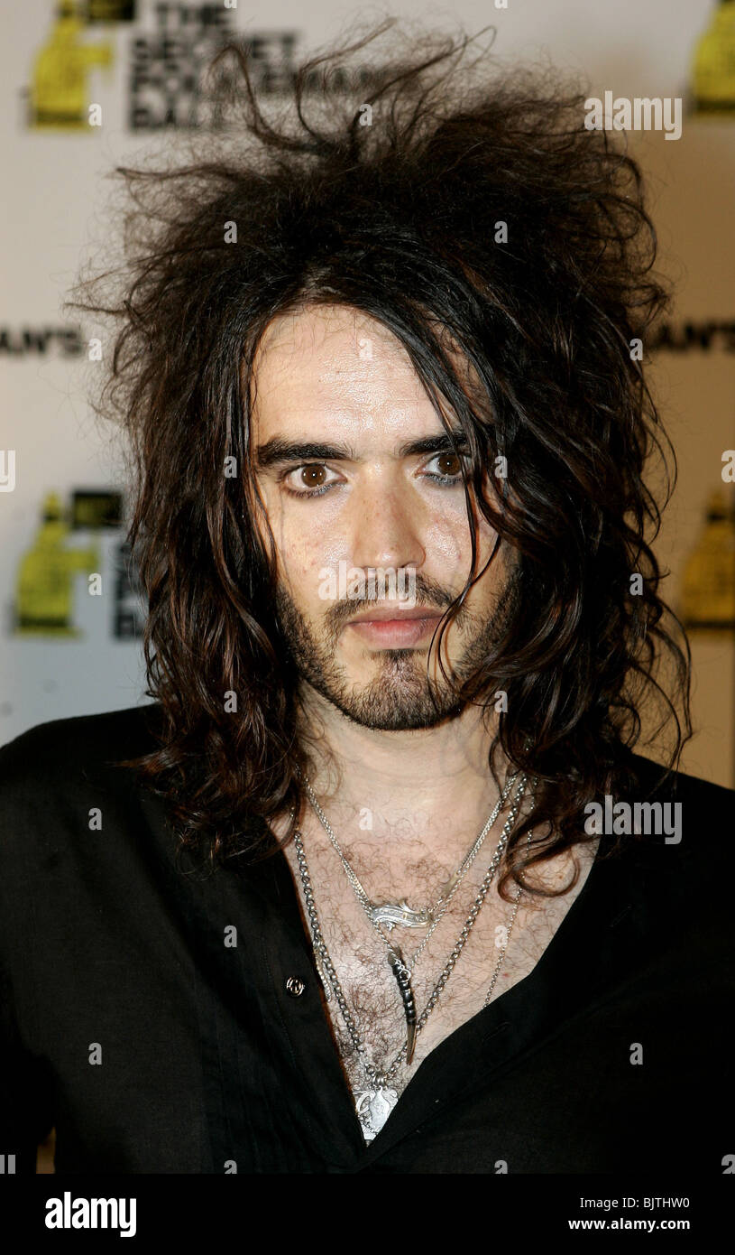RUSSELL BRAND THE SECRET POLICEMANS BALL THE ROYAL ALBERT HALL LONDON ENGLAND 14 October 2006 Stock Photo