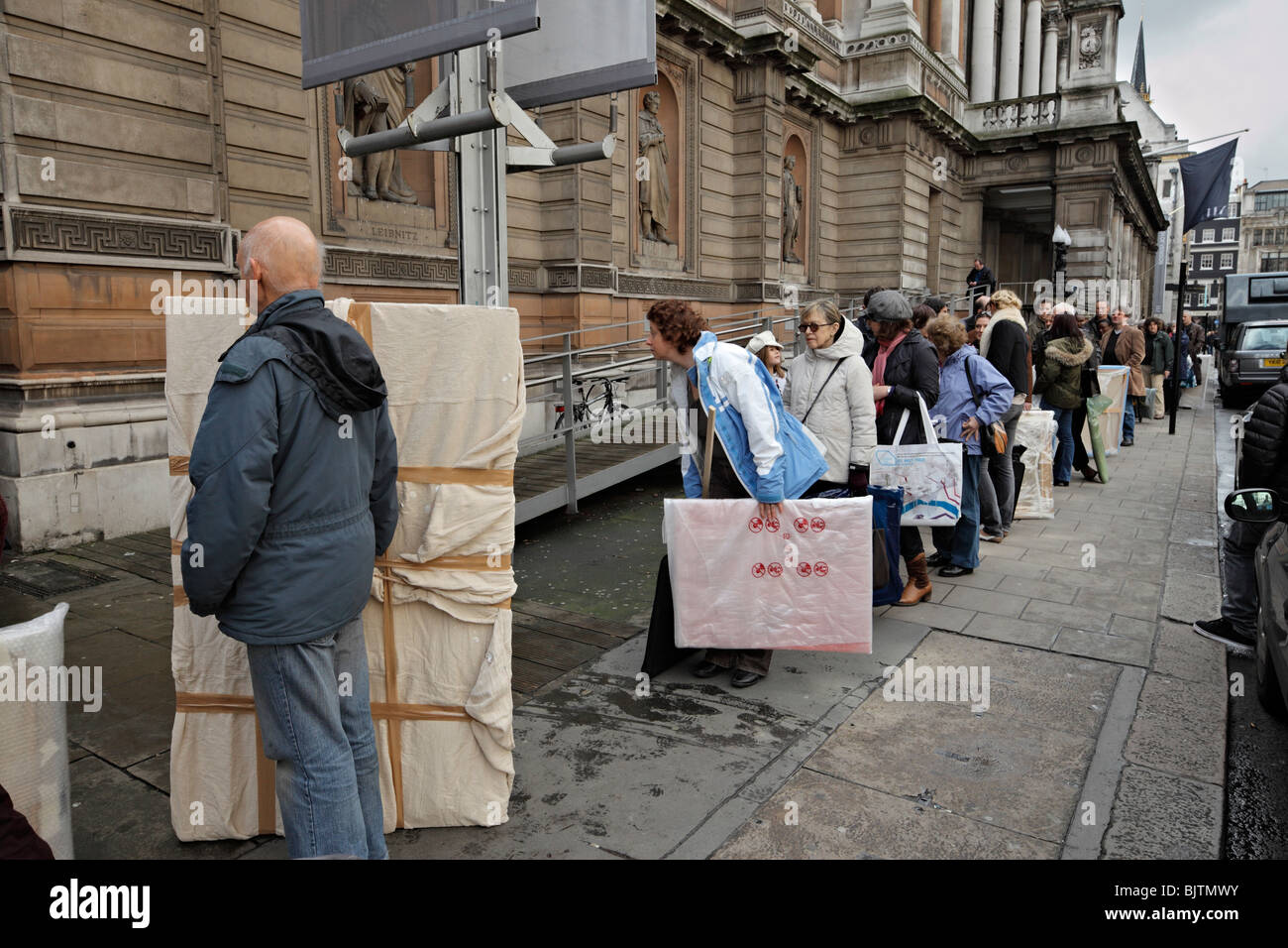 Artists queuing outside The Royal Academy of Arts, London. Stock Photo