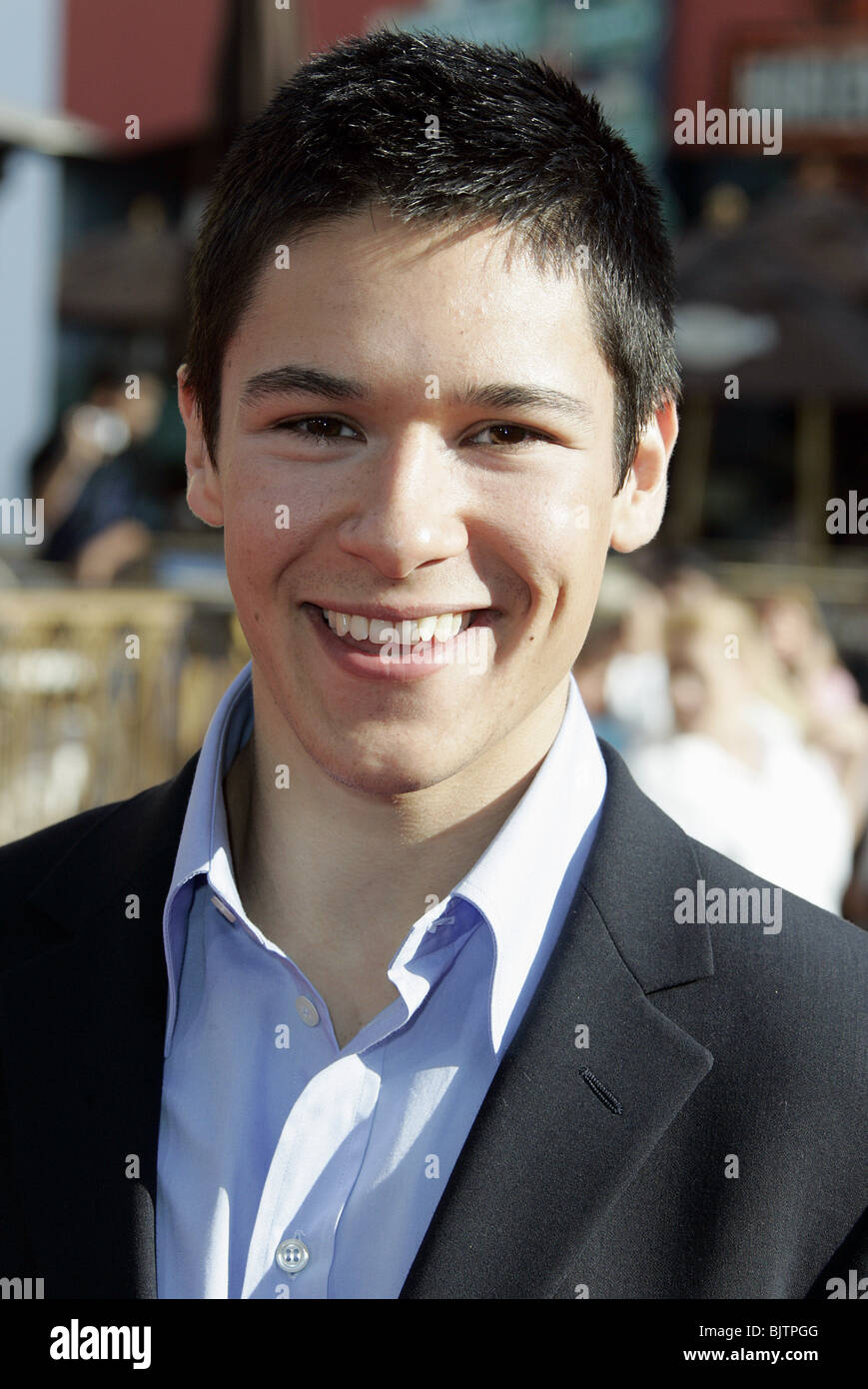 OLIVER JAMES RAISE YOUR VOICE L.A. PREMIER CITYWALK UNIVERSAL STUDIOS