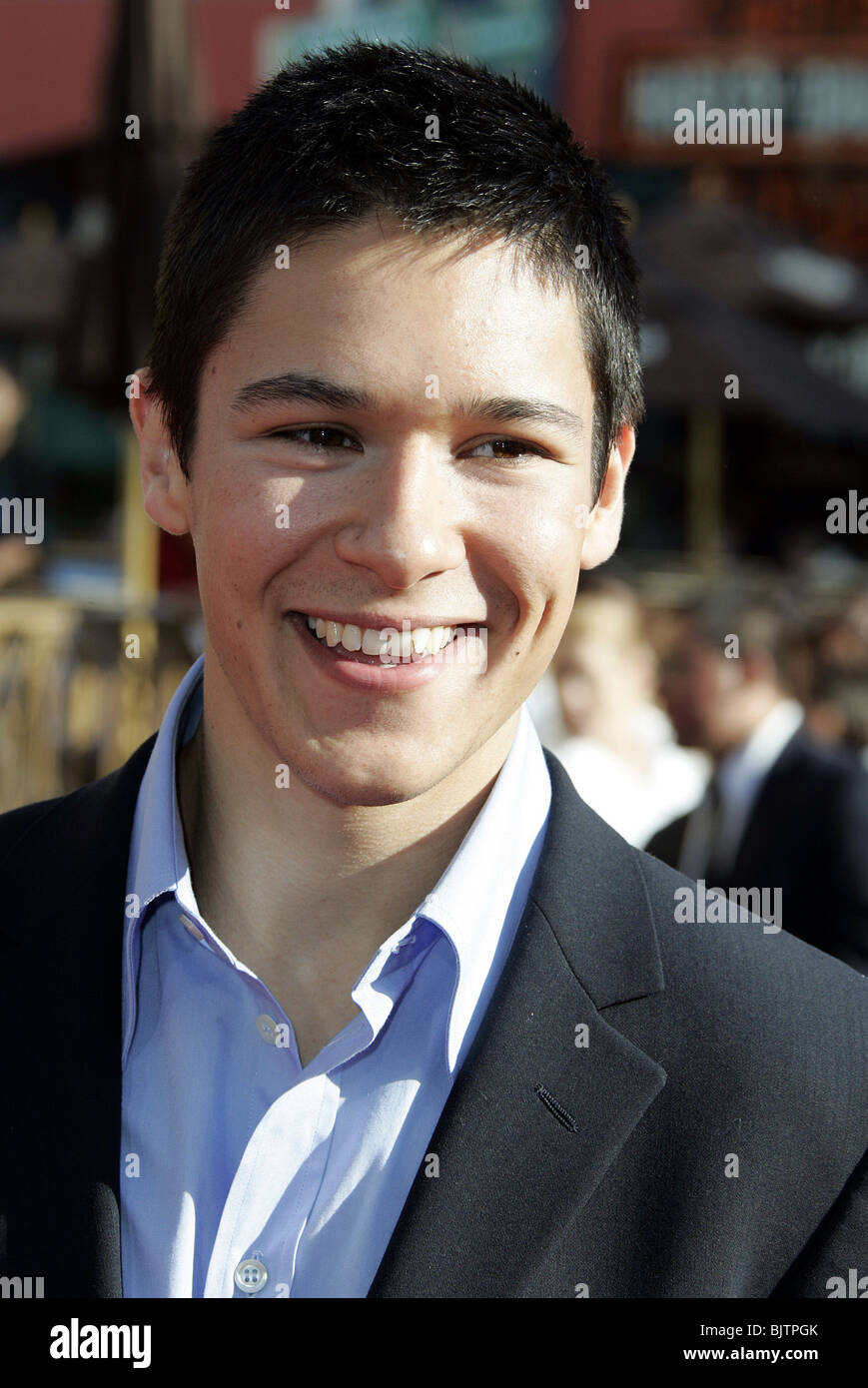 OLIVER JAMES RAISE YOUR VOICE L.A. PREMIER CITYWALK UNIVERSAL STUDIOS
