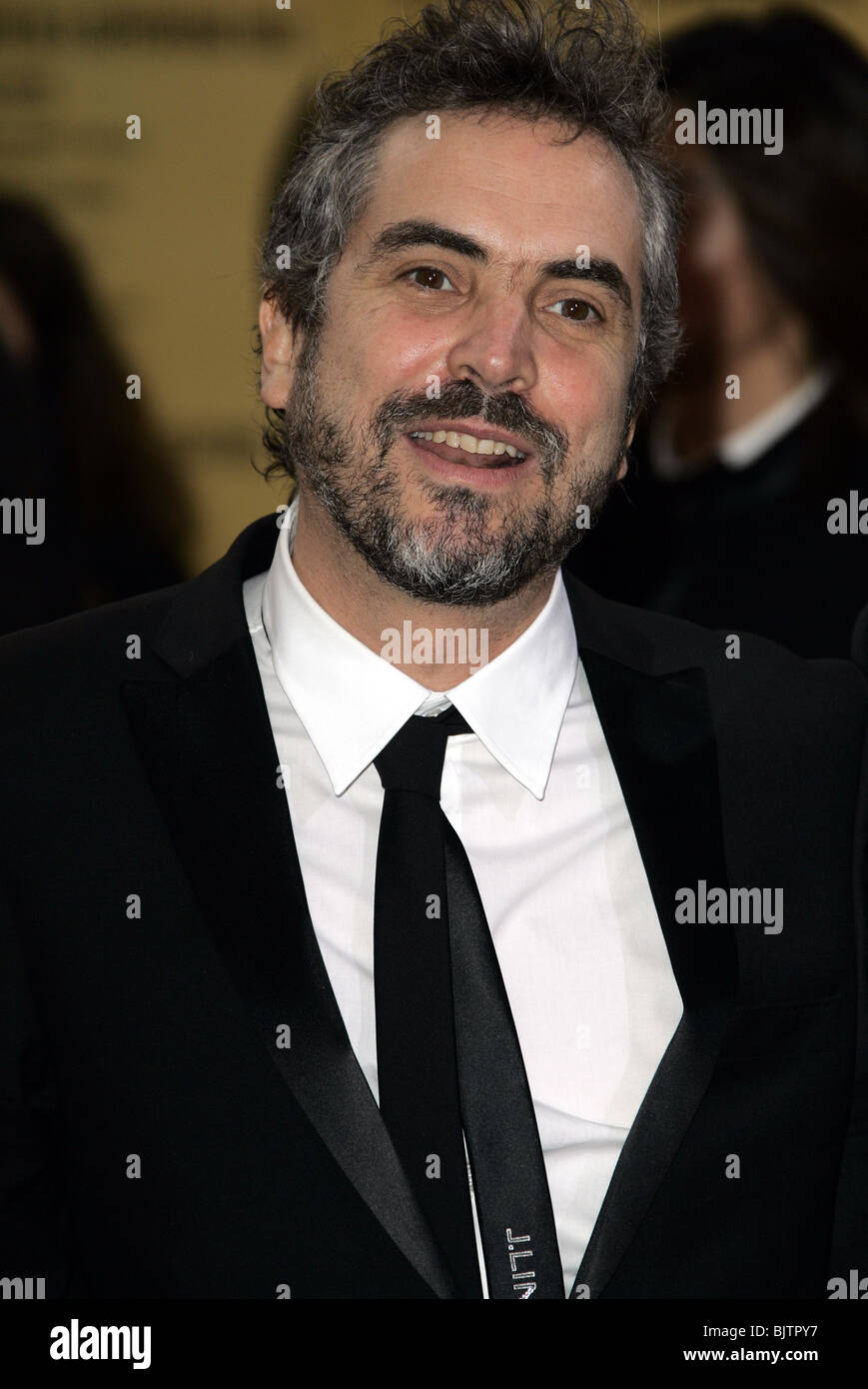 ALFONSO CUARON 79TH ACADEMY AWARDS ARRIVALS KODAK THEATRE HOLLYWOOD LOS
