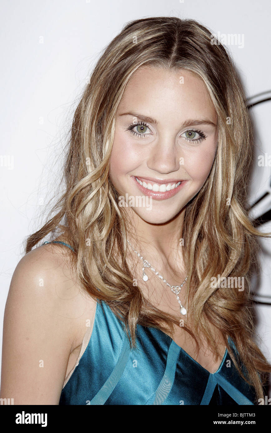 AMANDA BYNES 16TH ANNUAL CAROUSEL OF HOPE G BEVERLY HILTON BEVERLY