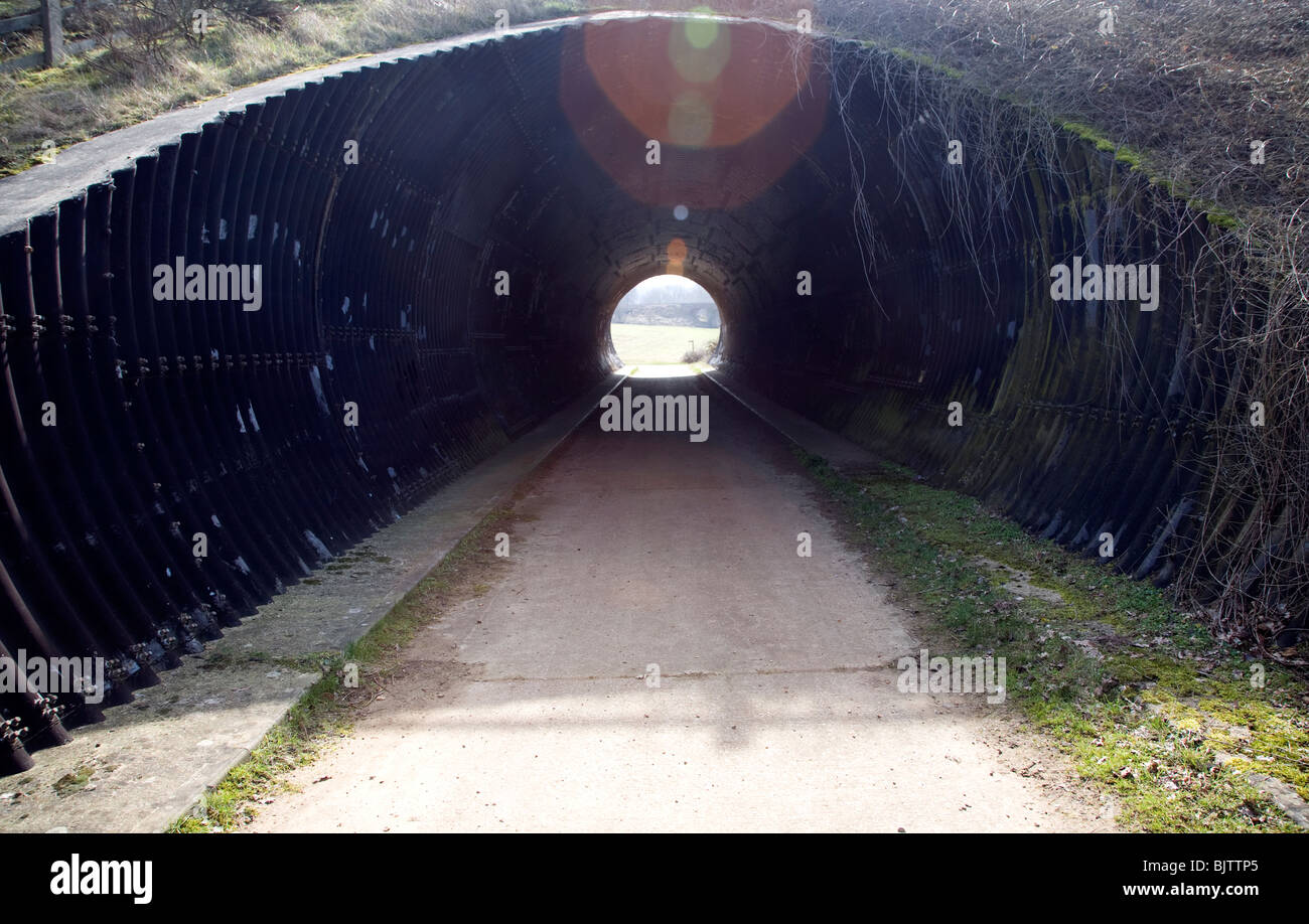 Round tunnel hi-res stock photography and images - Alamy