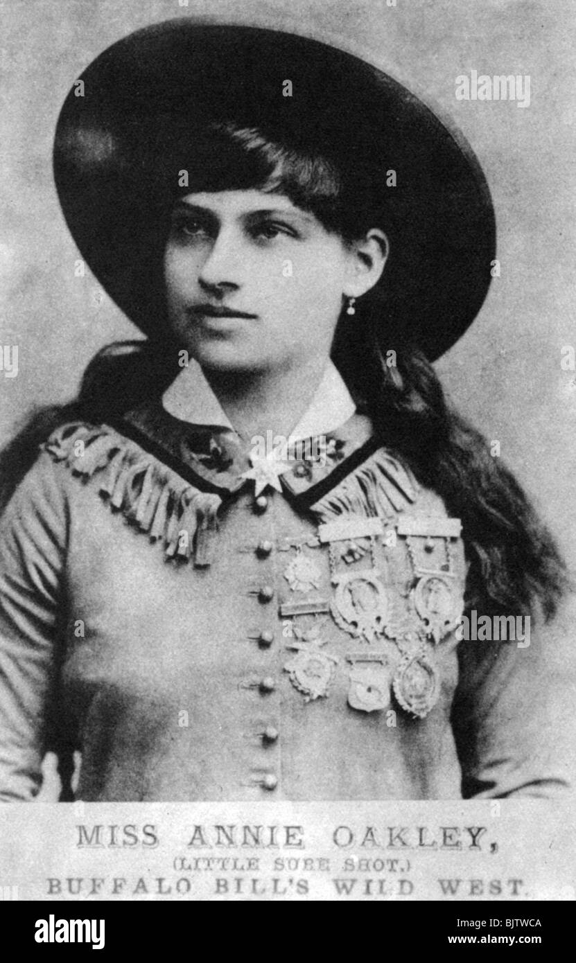 Annie Oakley, American exhibition sharpshooter, late 19th century (1954). Artist: Unknown Stock Photo