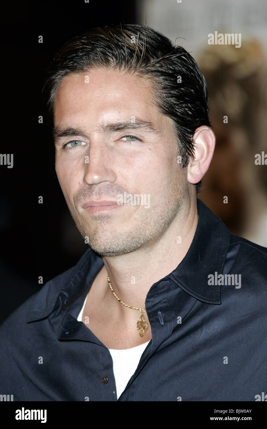 JIM CAVIEZEL ALEXANDER WORLD PREMIERE GRUMANN'S CHINESE THEATRE ...