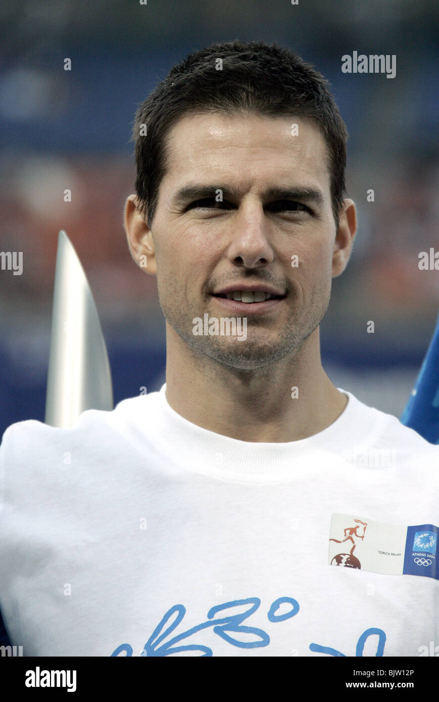 TOM CRUISE OLYMPIC TORCH RELAY 2004 DODGER STADIUM LOS ANGELES USA 16