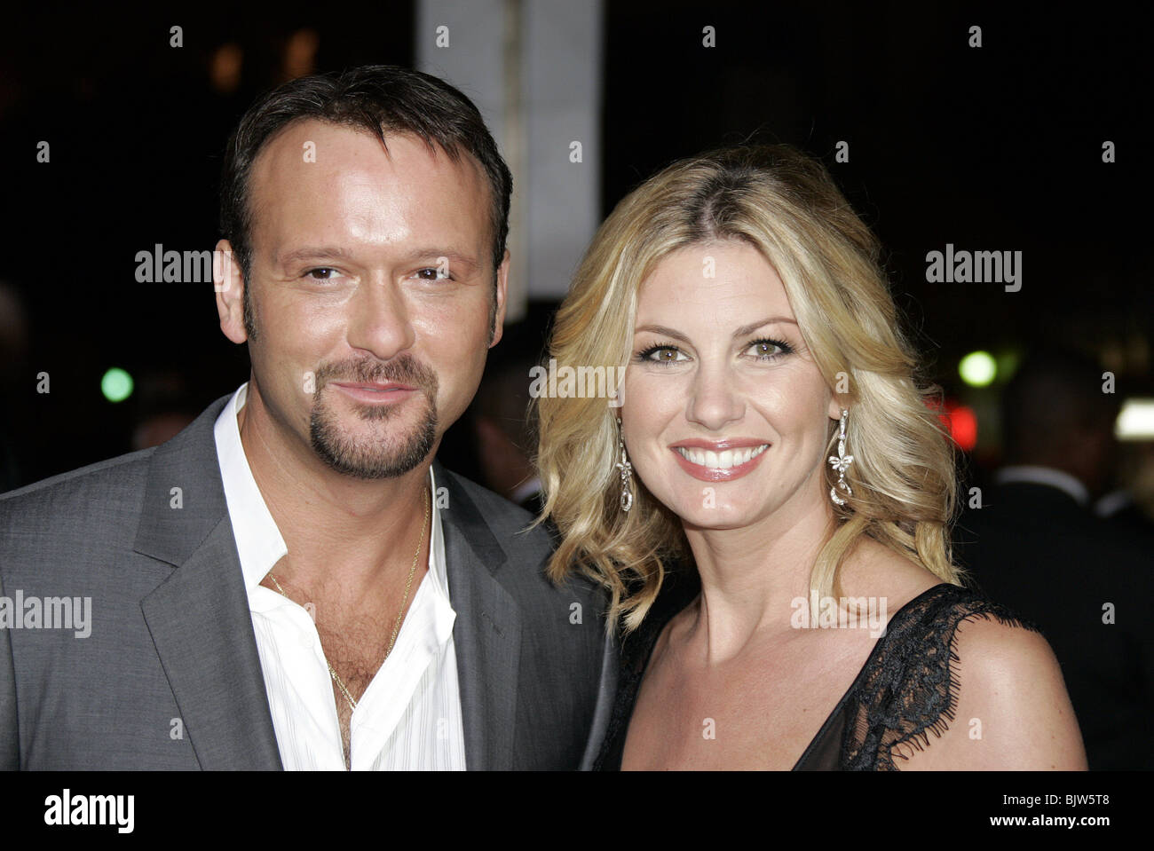 TIM MCGRAW & FAITH HILL FRIDAY NIGHT LIGHTS FILM PREM GRAUMAN'S CHINESE