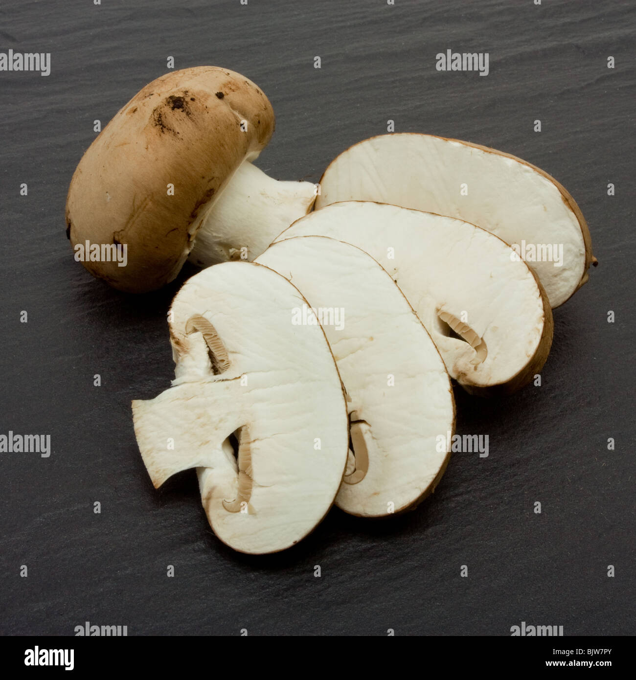 Whole and sliced close up hi-res stock photography and images - Alamy