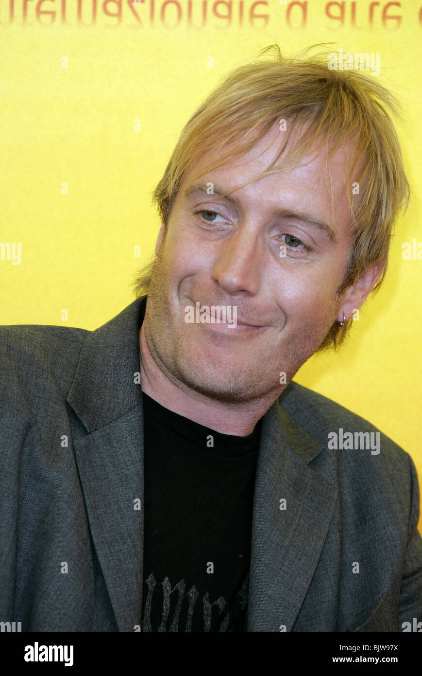 Rhys Ifans Enduring Love Photocall 61st Venice Film Festival Lido Stock Photo Alamy