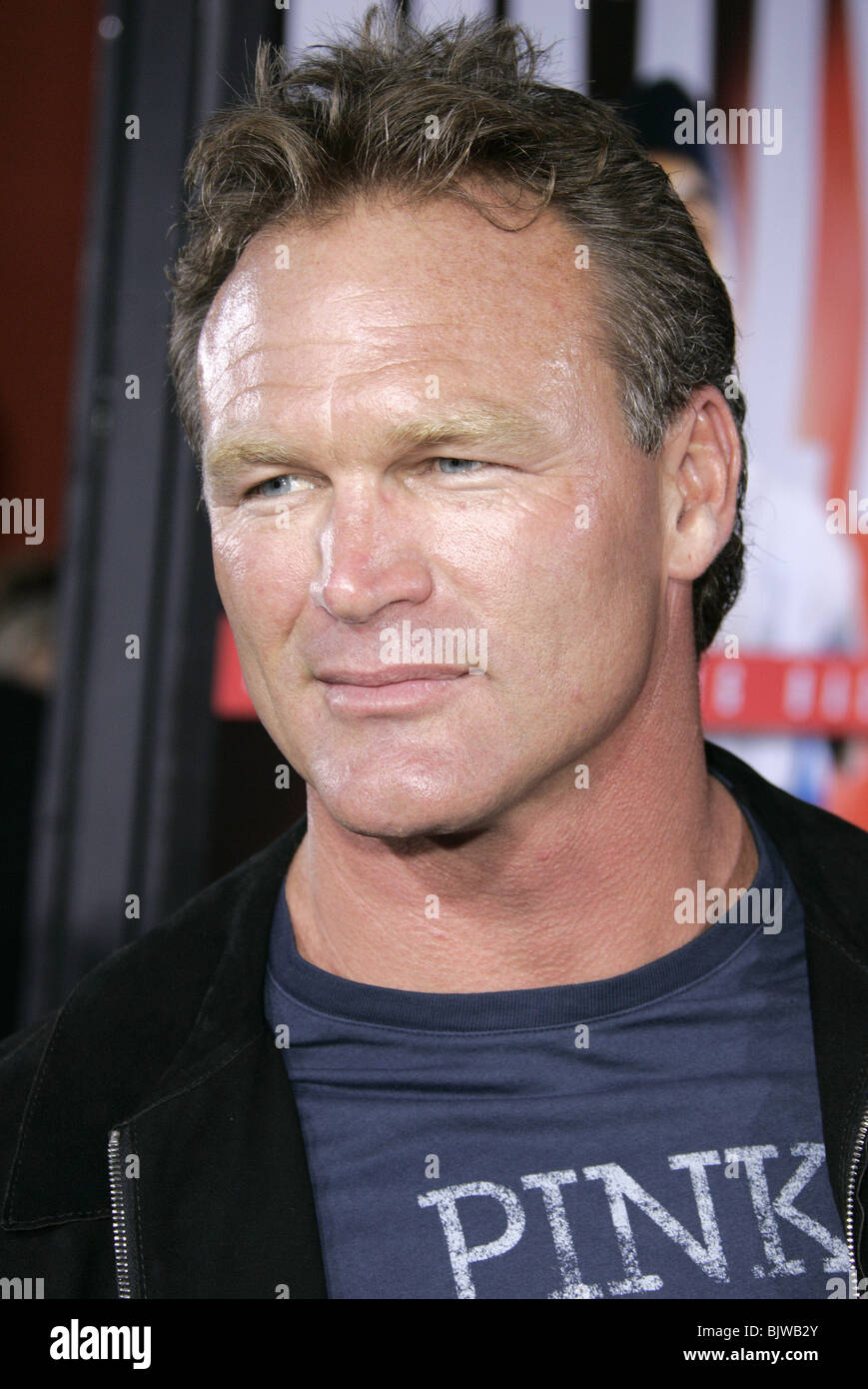 BRIAN BOSWORTH LONGEST YARD WORLD PREMIERE CHINESE THEATRE HOLLYWOOD(08)