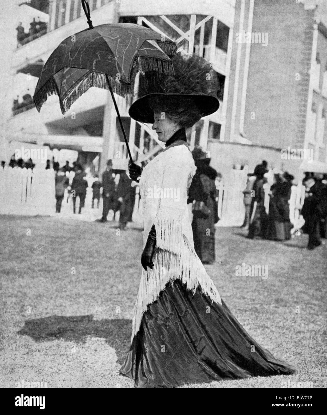 1910s fashion england hi-res stock photography and images - Alamy