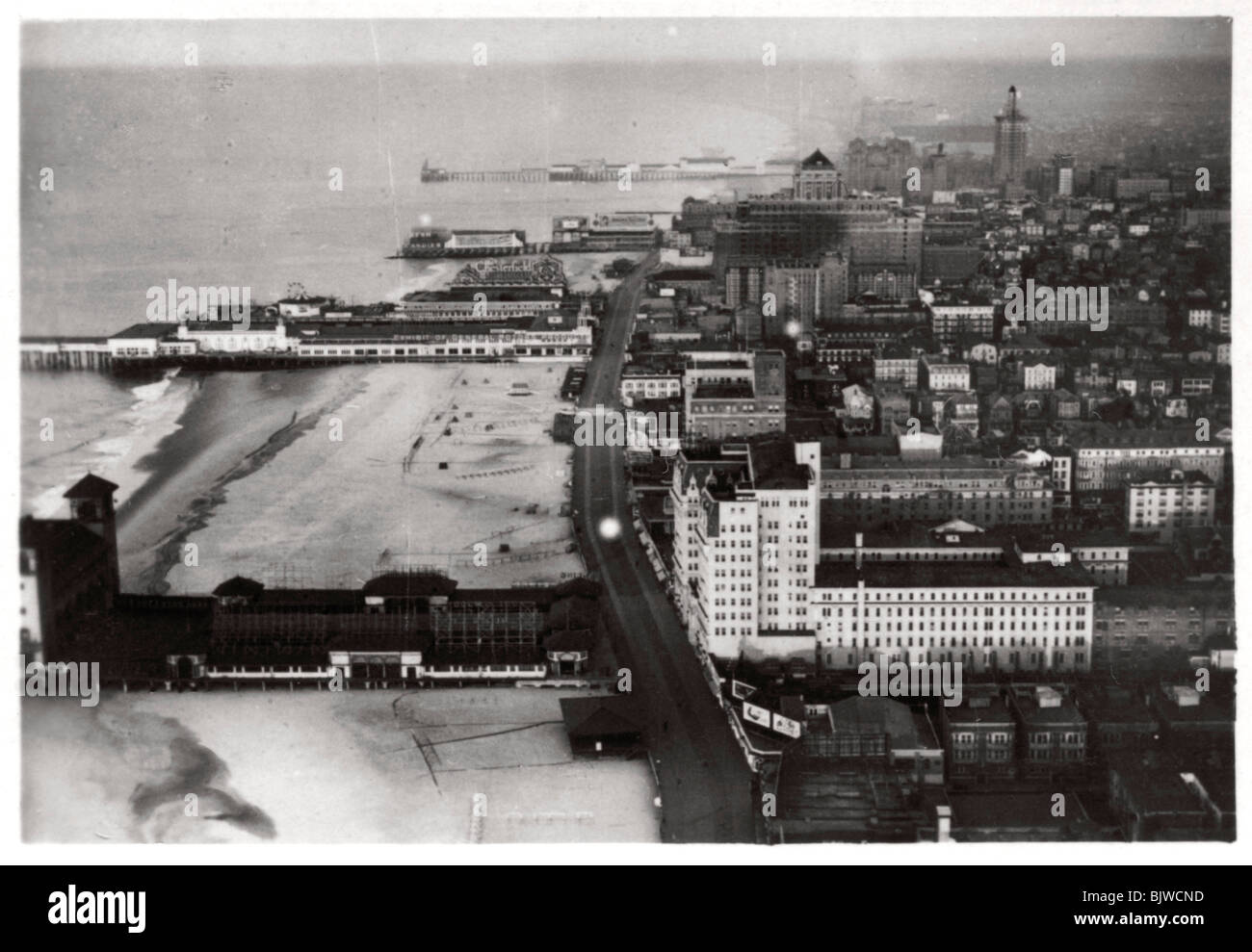 1930 photo of Atlantic City NJ taken from LZ127 Zeppelin 1930 photo of Atlantic City NJ taken from LZ127 Zeppelin