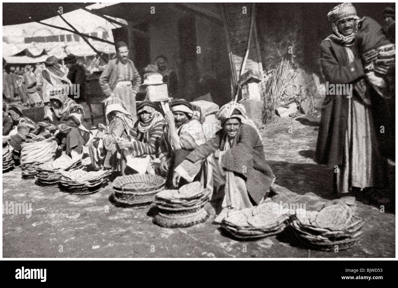 Suq El Khubur, a native bread market, Baghdad, Iraq, 1925.Artist: A Kerim Stock Photo