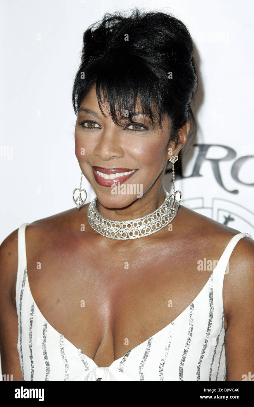NATALIE COLE 16TH ANNUAL CAROUSEL OF HOPE G BEVERLY HILTON BEVERLY HILLS LA USA 23 October 2004 Stock Photo