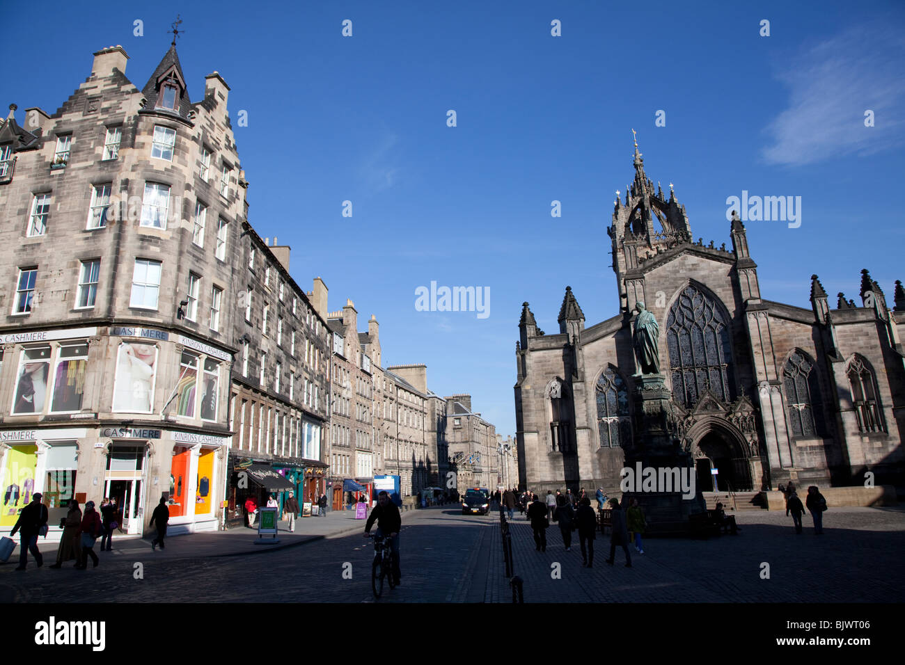 Royal Mile, Edinburgh, Scotland Stock Photo Alamy
